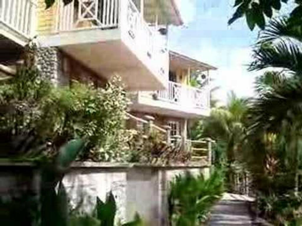 Calibishie Lodges Hotel Esterno foto