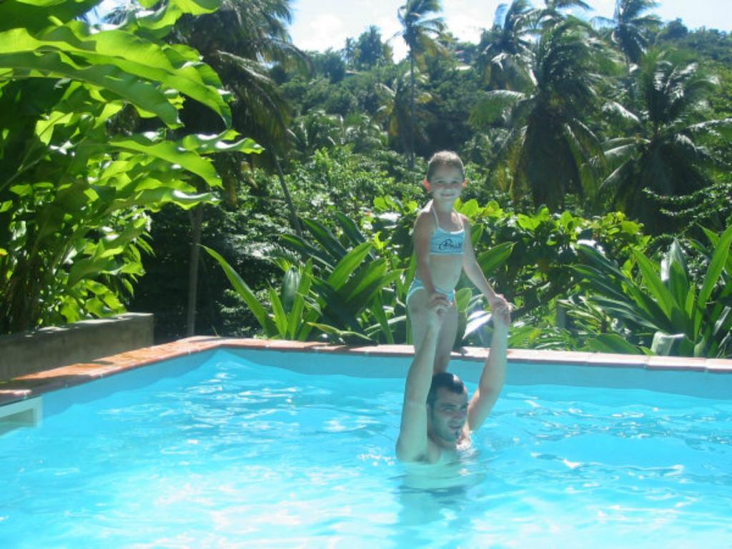 Calibishie Lodges Hotel Esterno foto